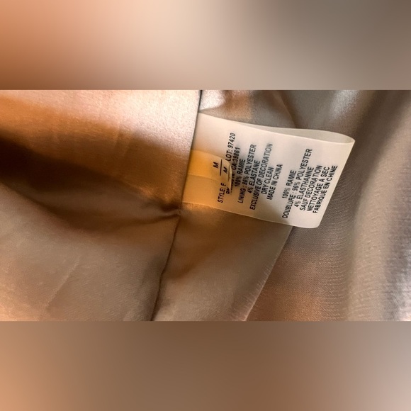 Elie Tahari Glady’s Sand Skirt - Picture 8 of 9